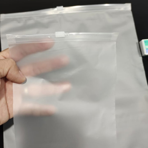 Plastik Ziplock atau Zipper bag Apparel